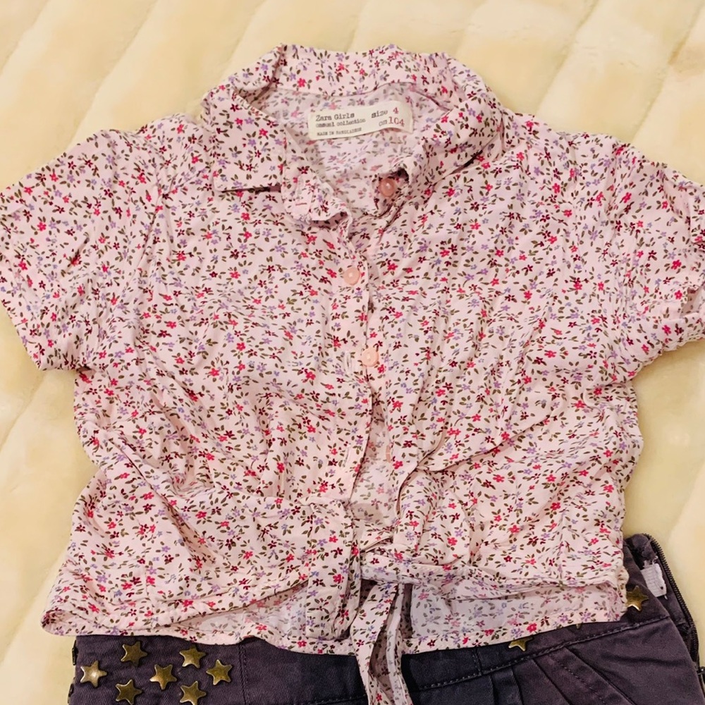 Floral front tie top